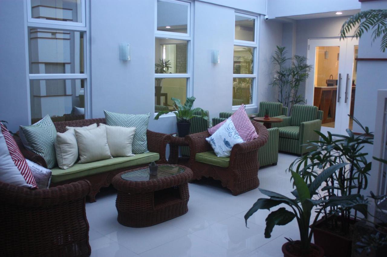 Sarita Bed And Breakfast Laoag Eksteriør bilde
