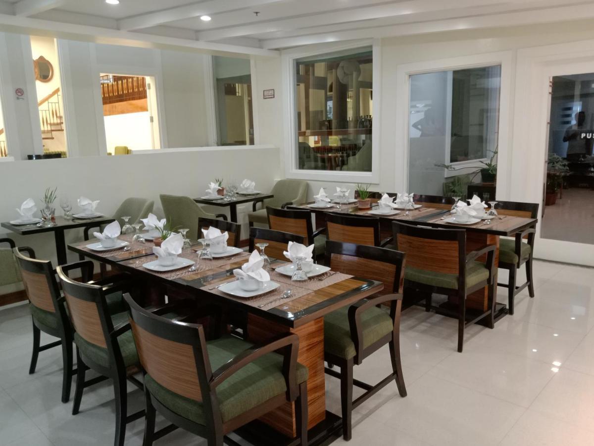 Sarita Bed And Breakfast Laoag Eksteriør bilde